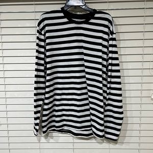 Hot Topic Striped Long Sleeve Tee